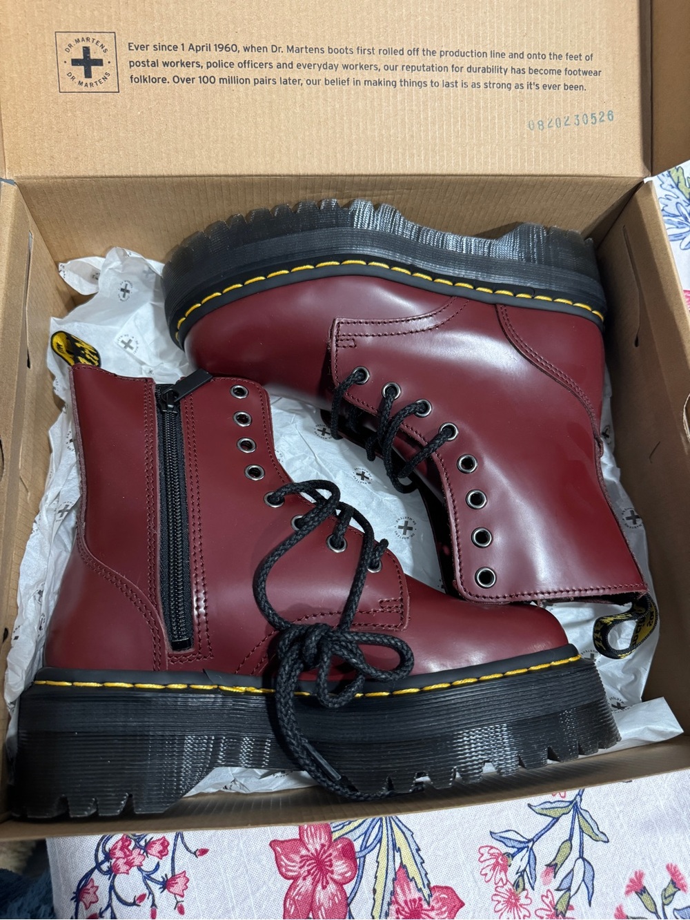 Dr. Martens Jadon Platform Boot - Cherry Red - Brand New in Box - Size 6